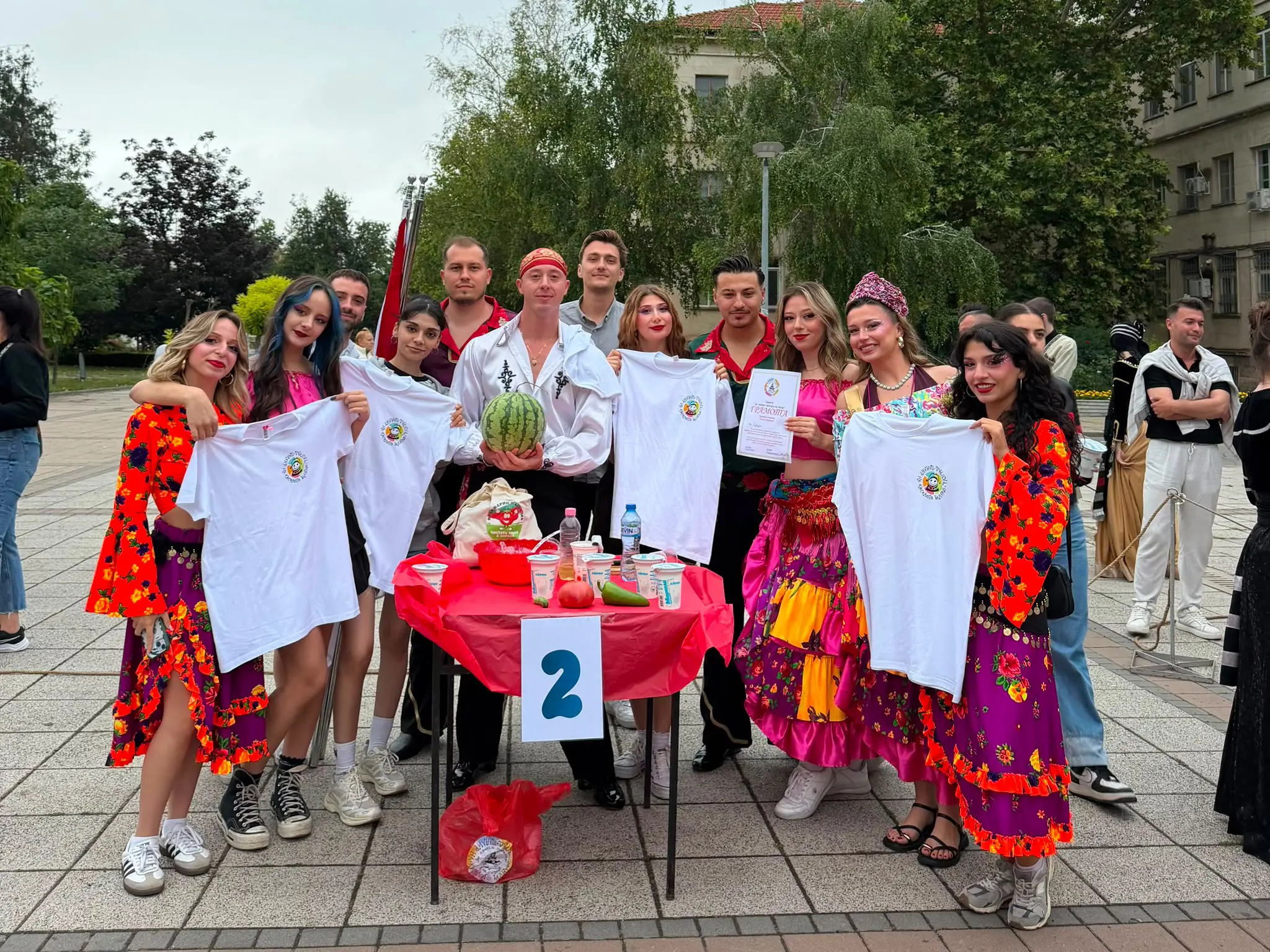 EDİRNE BELEDİYESİ, BULGARİSTAN’DAKİ ULUSLARARASI YOĞURT FUARI VE FESTİVALİ’NDE TÜRKİYE’Yİ BAŞARIYLA TEMSİL ETTİ galeri görseli